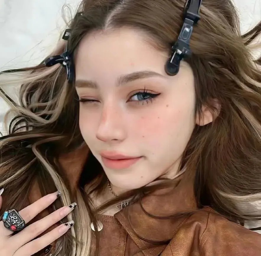 美好拾光公司封面